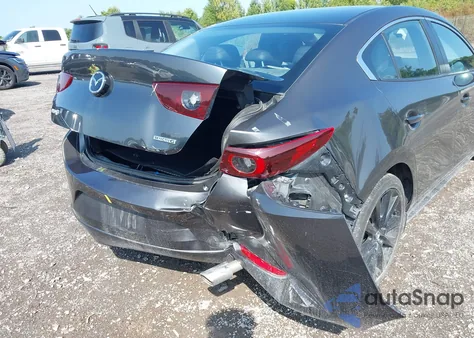 2024 Mazda Mazda3 2.5 S Select Sport z USA, uszkodzony, nr VIN 3MZBPABM8RM413883